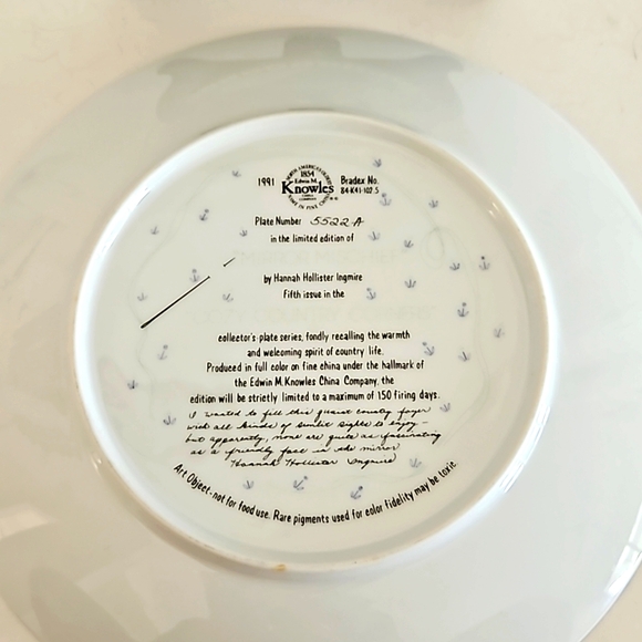 Set of 2 Cats Kittens Lazy Morning & Mirror Mischief Cozy Country Corners Plates - Picture 7 of 9